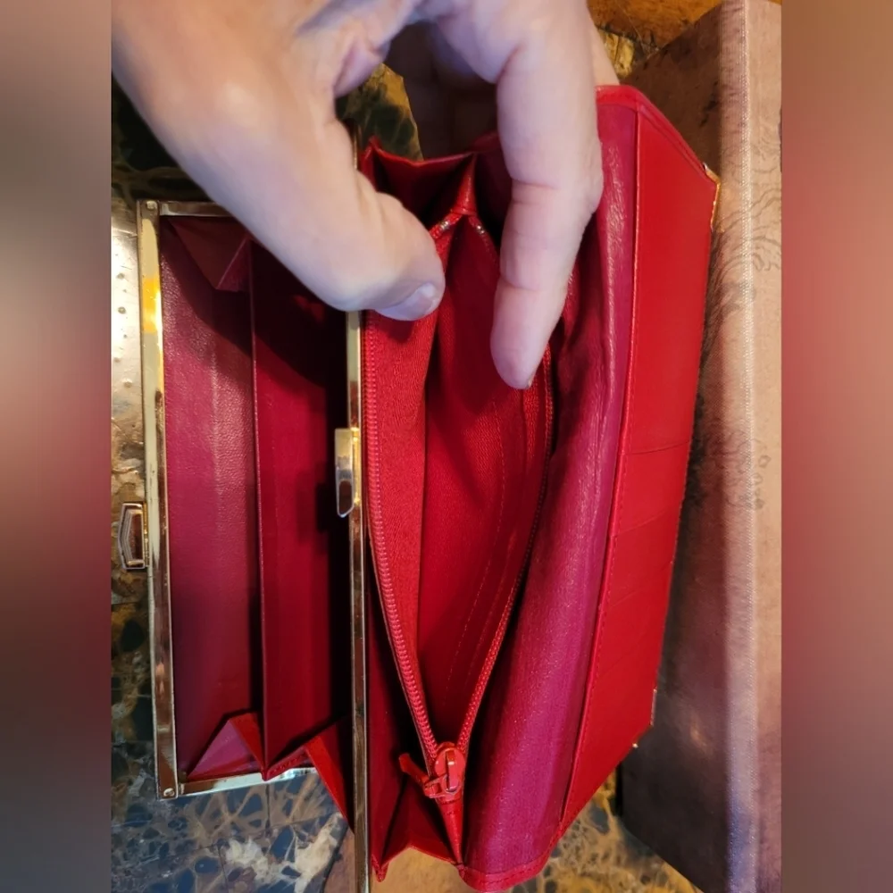 YSL red leather wallet - Picture 8 of 10